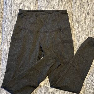 R. Sofia Active  High-Waisted Leggings w/ Pockets